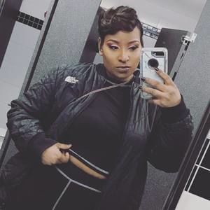 Meet your Posher, Latoya